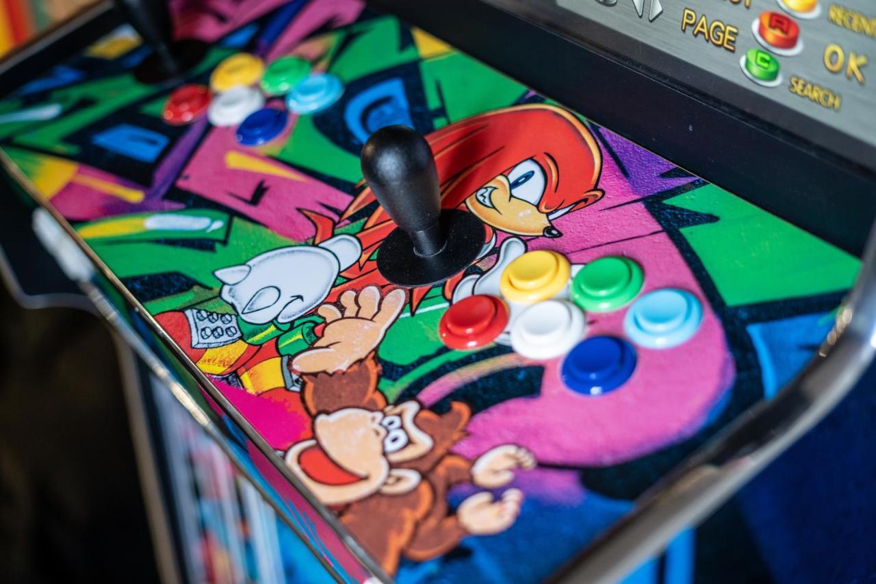 Capsule Art Deco - Jacuzzi - Netflix - Home Cinema - Arcade De Jeux & Nintendo Switch - 2 Chambres - Filet Suspendu Valenciennes Dış mekan fotoğraf